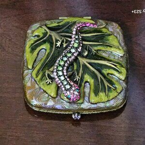 JAY STRONGWATER SALAMANDER VANITY MAKEUP CASE ENAMEL CRYSTAL MIRROR COMPACT